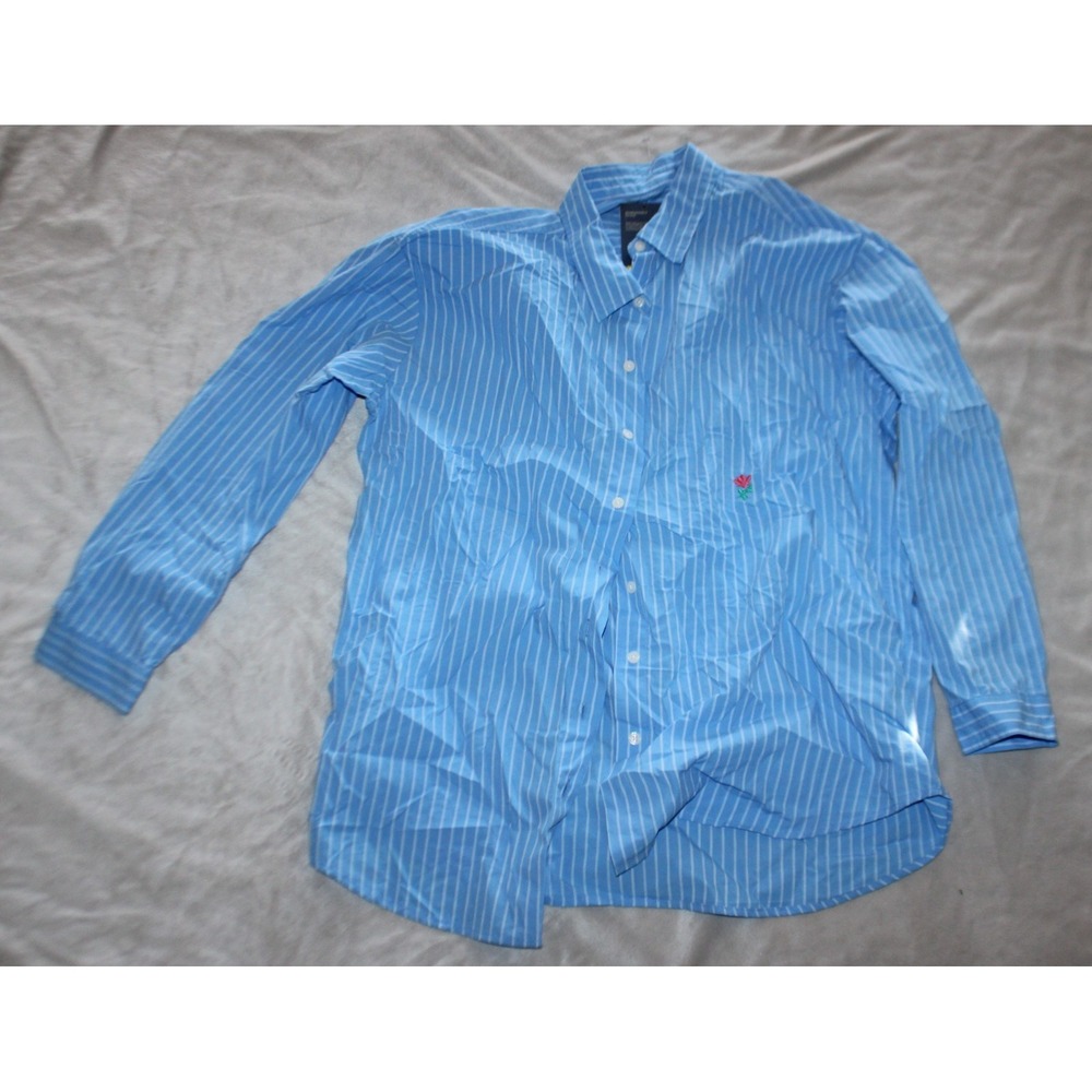 Universal Thread NWT OversizedButton Up Shirt Blue White Stripes Women's Size XS